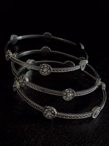 Stauer triplet bangle - stauer,